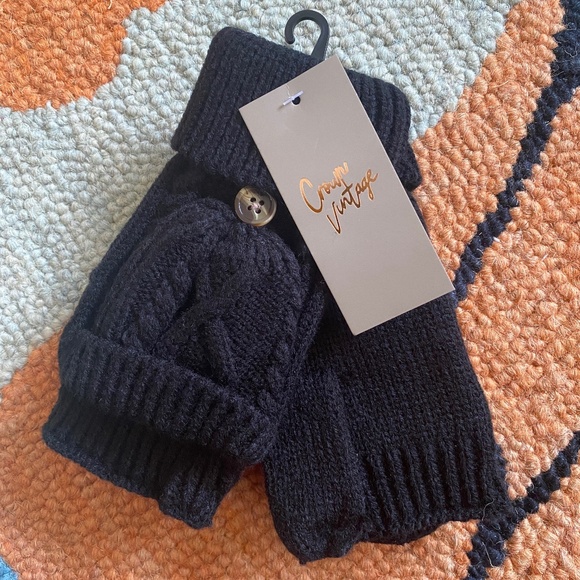Crown Vintage I Cable Knit Convertible Gloves - Picture 1 of 9